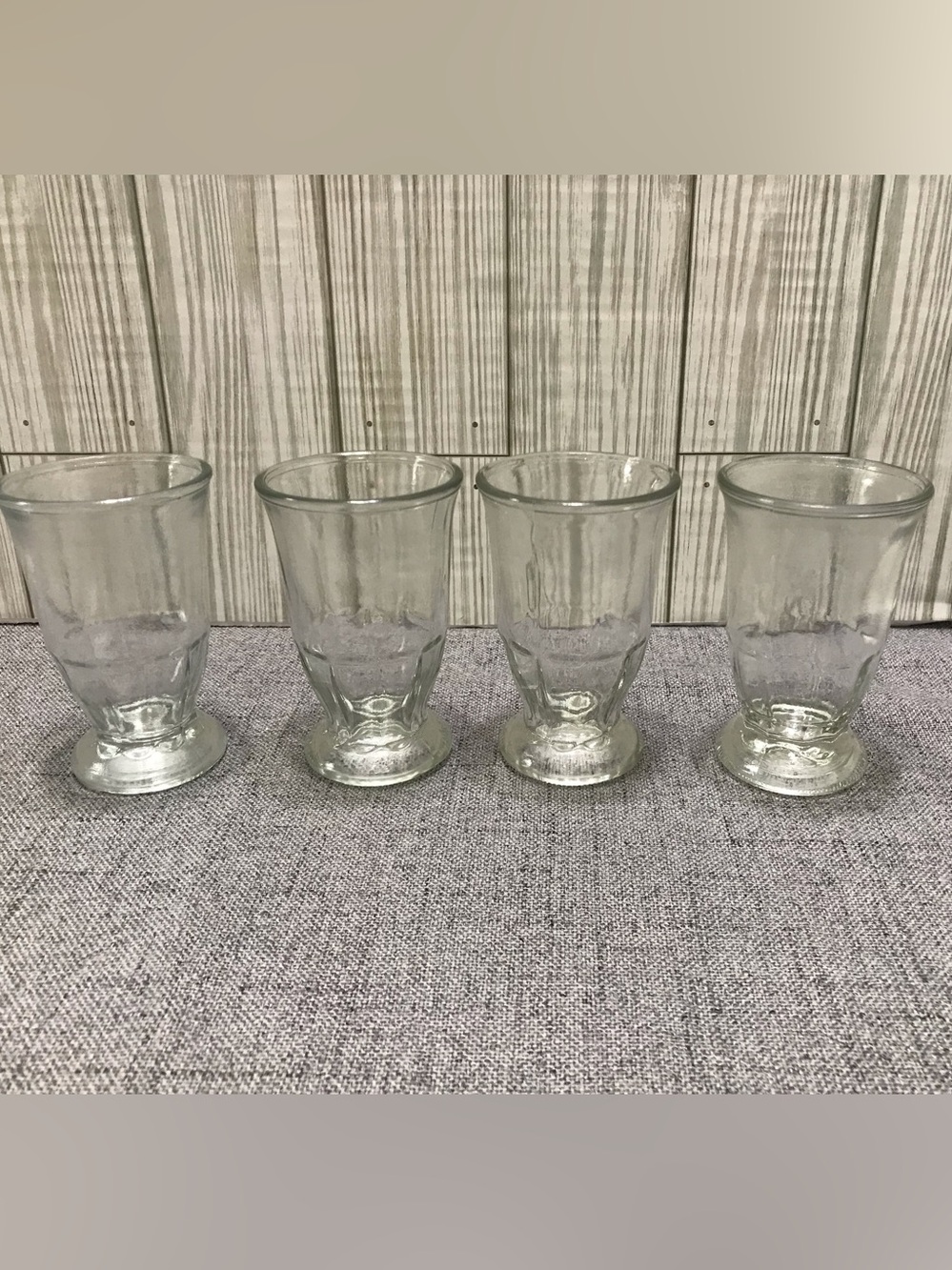 Set of 4 Sau-Shrimp Cocktail Glasses